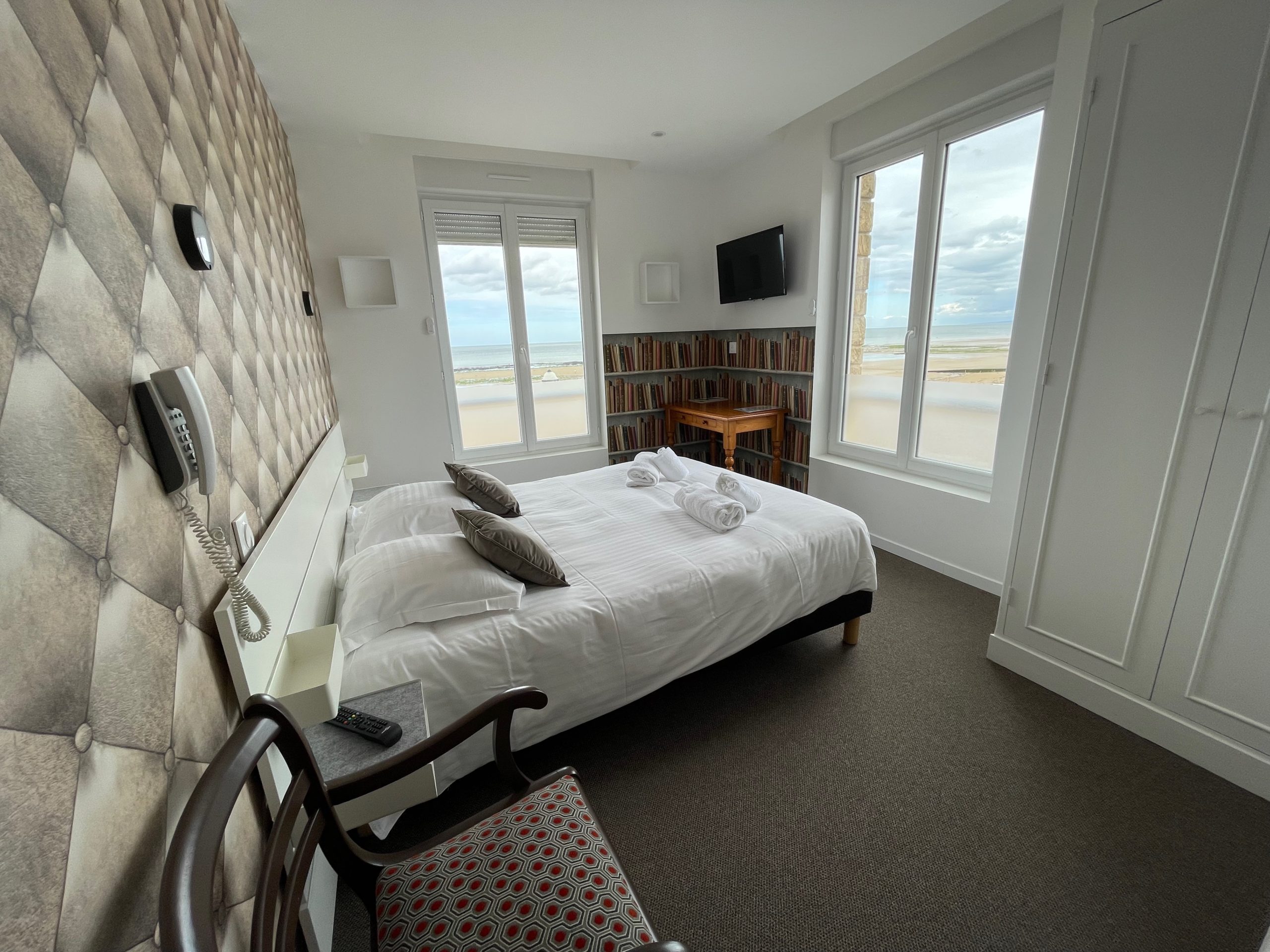 Hôtel Le Clos Normand chambre lit double vue mer